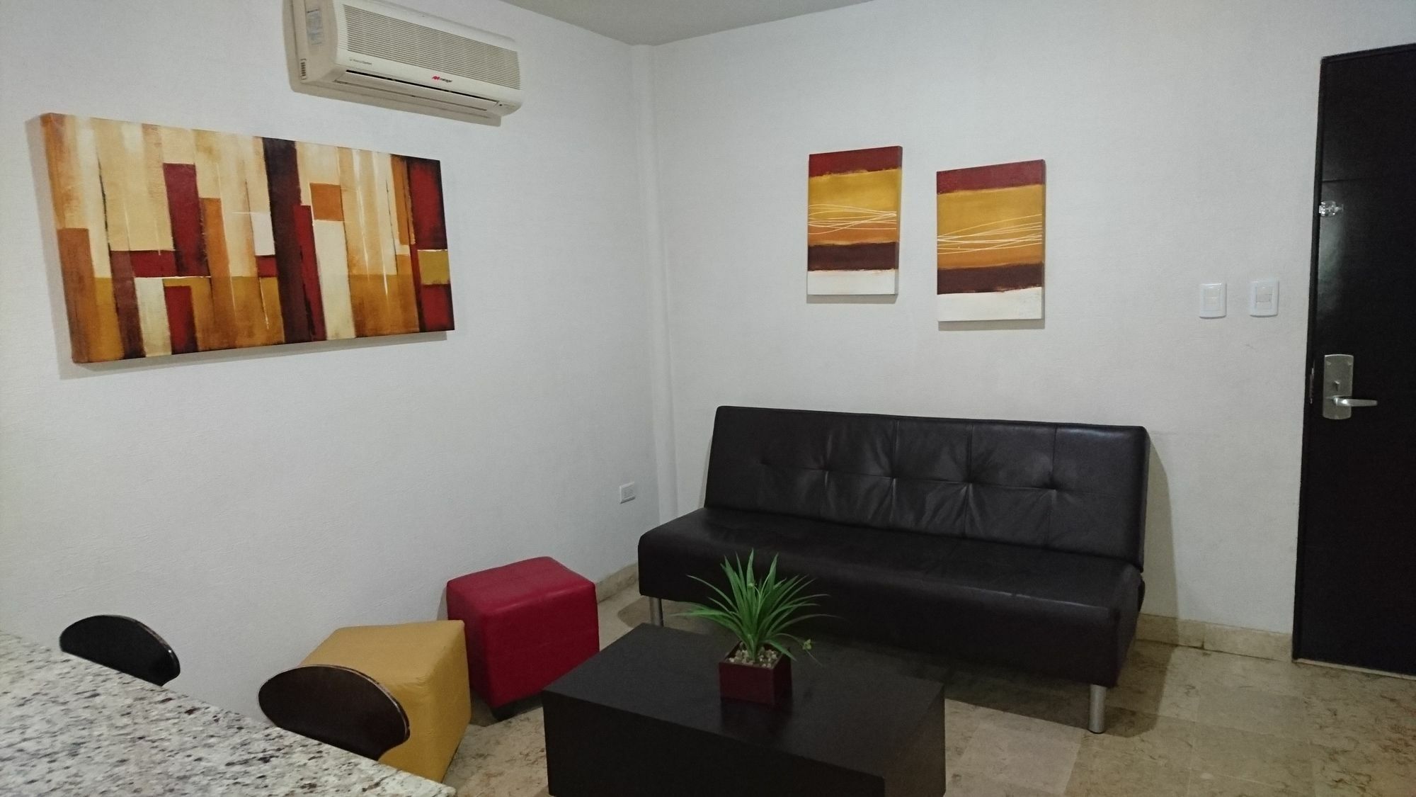 Homesuites Rotarismo Culiacán Esterno foto